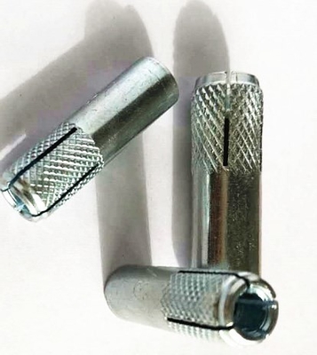 Heavy Duty M12 Drop In Expansion Anchor carton thép 30 ngày ngày giao hàng