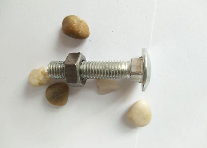 Vòng trục xe thép carbon với kích thước đầu tròn M6-M24 cho xây dựng